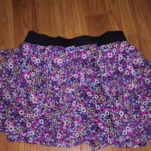 It’s a flower skirt for little girls
